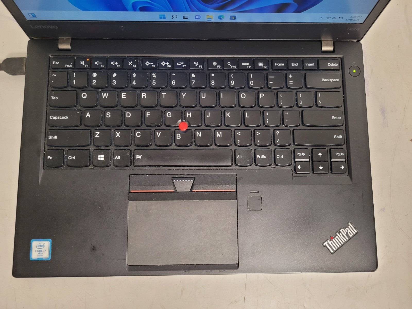 Lenovo ThinkPad T460s 14″ i7-6600u 2.6gh 8gb ram 500gb ssd w11p charger PC0BPN4M