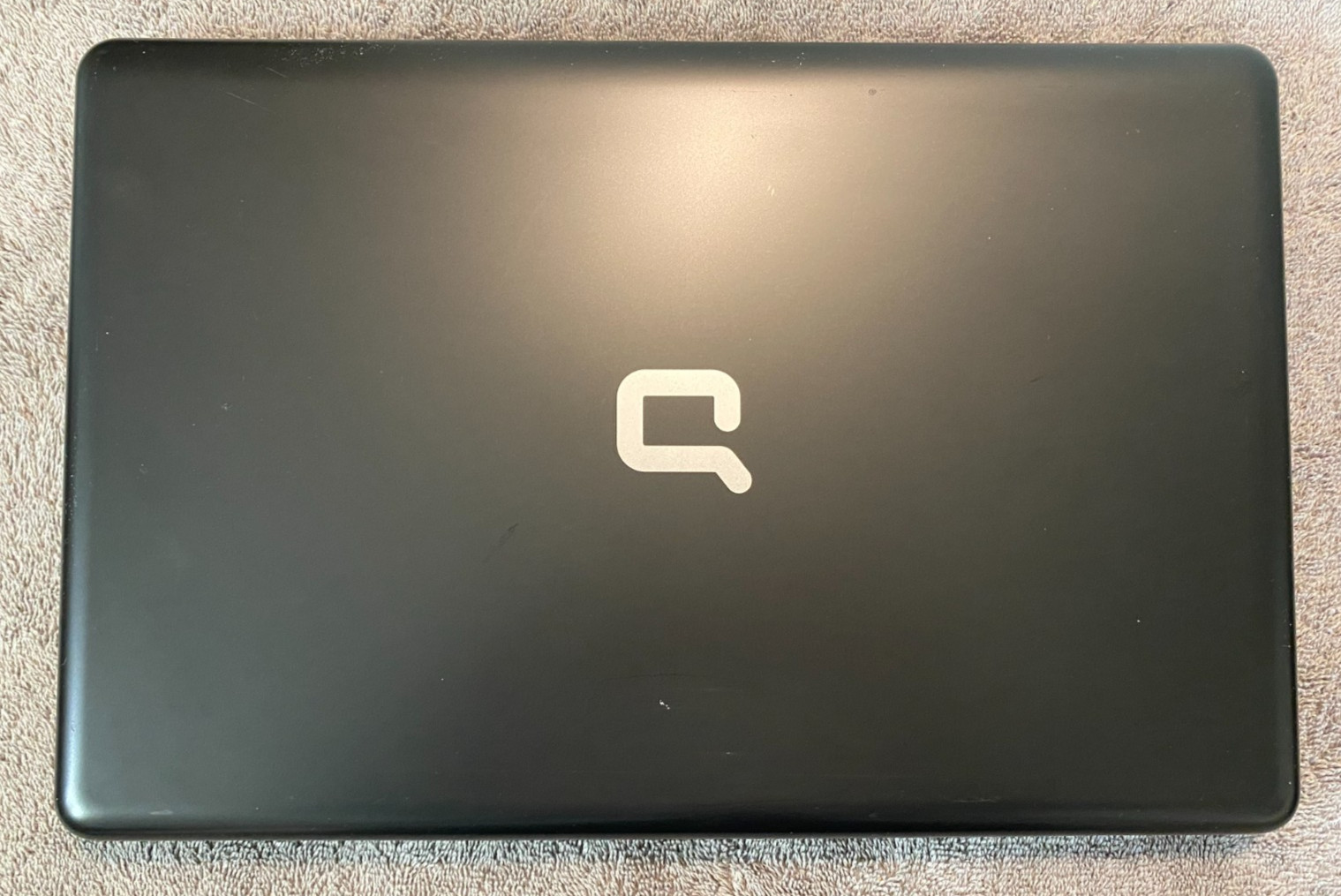 **PARTS ONLY** COMPAQ PRESARIO CQ57 LAPTOP BROKEN SCREEN AMD VISION W/ADAPTER
