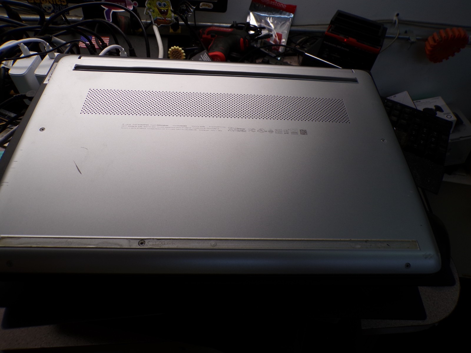 HP 14-dQ1037wm 14″ HD i5-1035G4 Intel Iris Xe Graphics 8GB RAM Laptop #3809
