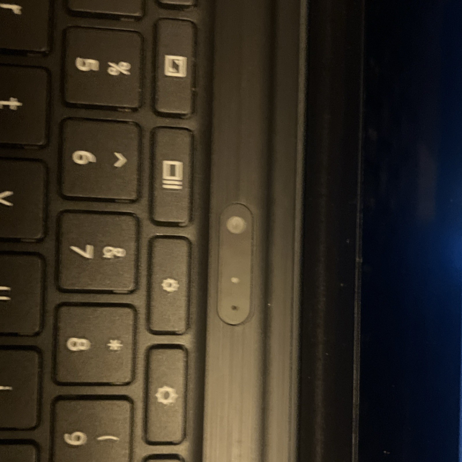 Lenovo 300e Chromebook 2nd Gen 11.6 in Touchscreen 2-in-1 AMD A4 4GB 32GB