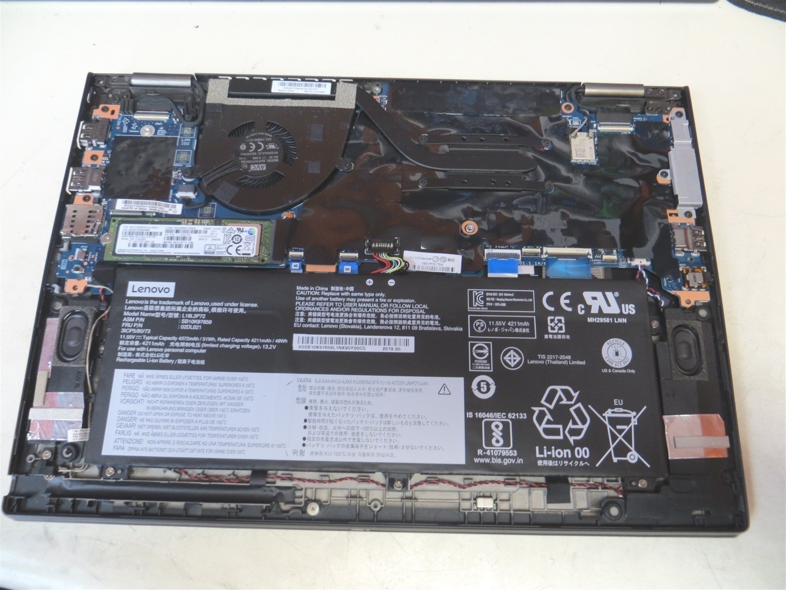 Scratched Glass Lenovo ThinkPad X390 Yoga Intel i5-8365U 1.6GHz 8GB 256GB SSD