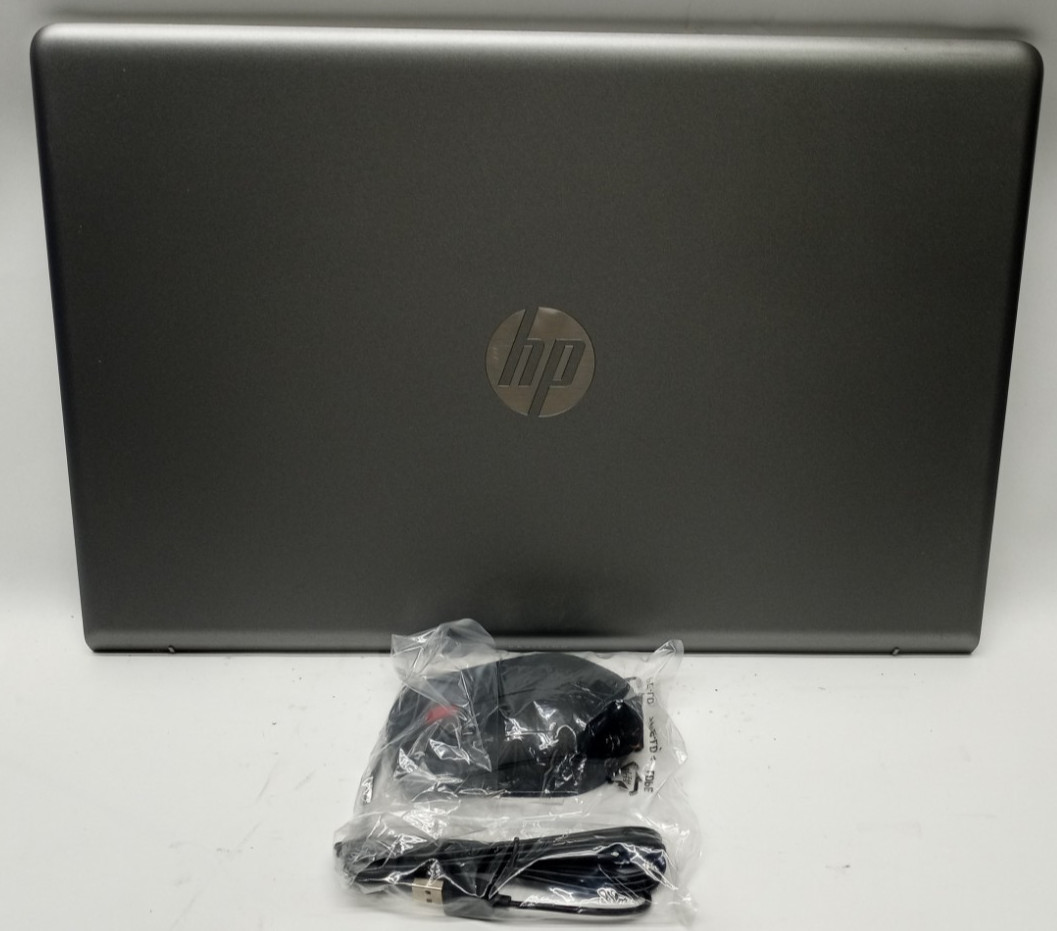 HP Pavilion 17-ar0xx 17.3″ AMD A10-9620P@2.80GHz 8GB RAM No HDD No OS +MC653*!