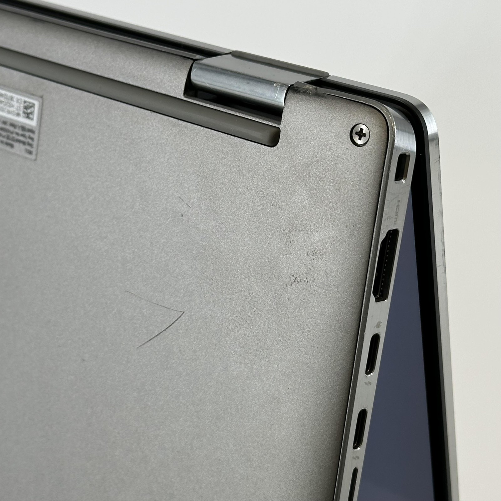 Dell Latitude 9420 (2-in-1) 14 Gray 2K TOUCH i7-1185G7 3.00GHz 32GB 1TB SSD Good