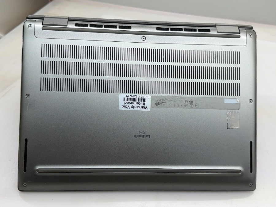 Dell Latitude 7340 i5-1335U 16GB 256GB NVMe Win 11 Home TOUCH W/AC