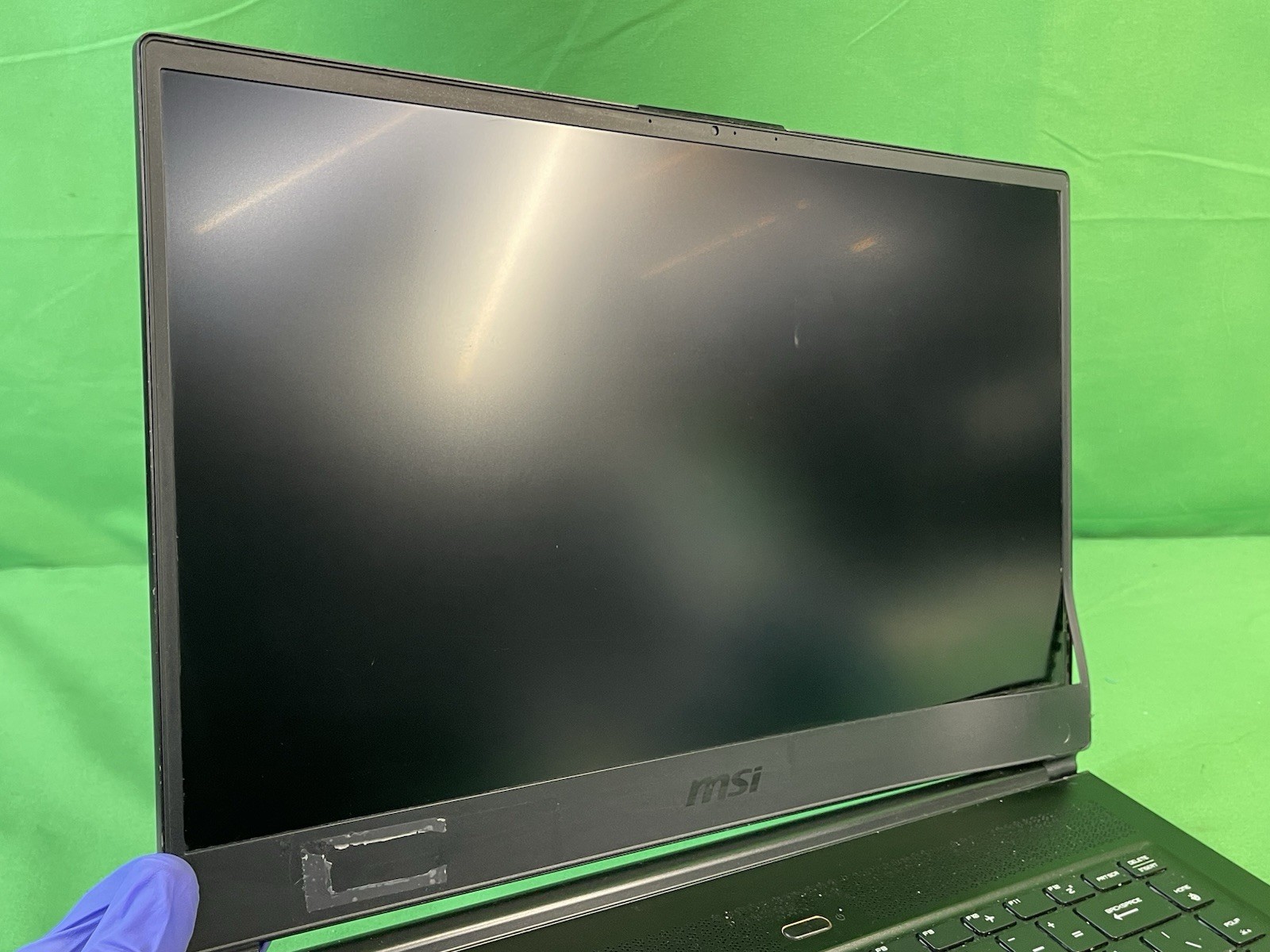MSI GS65 Stealth Thin 8RF Intel i7-8750H GTX 1070 32GB RAM 1TB SSD 15.6″ | READ