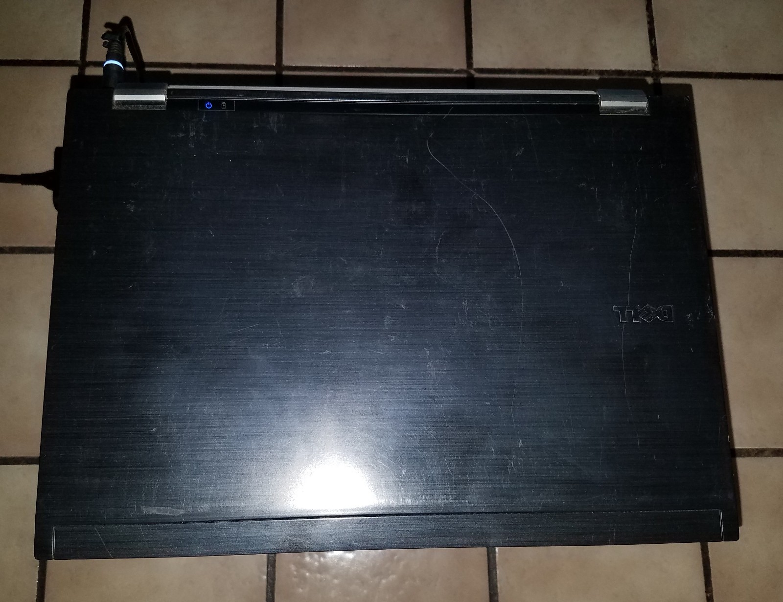 Dell Latitude E6400 Laptop-Boots to Bios-No Battery-READ