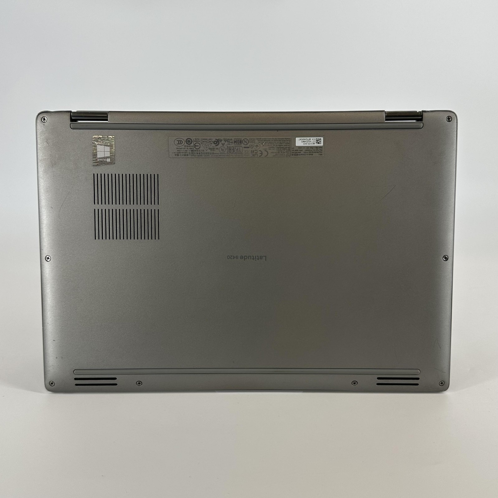 Dell Latitude 9420 (2-in-1) 14 Gray 2K TOUCH i7-1185G7 3.00GHz 32GB 1TB SSD Good