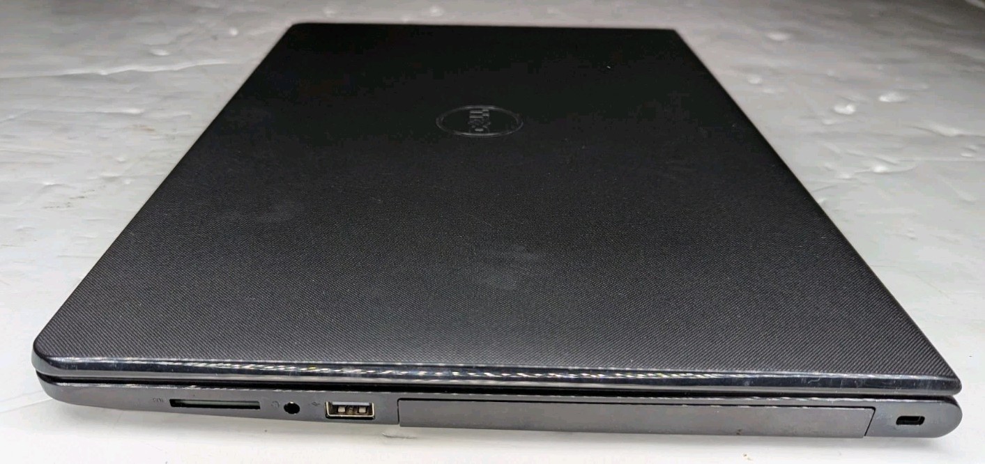 Dell Inspiron 3567 15.6″ Core i3-7130U 2.70GHz 12GB RAM 128GB SSD Windows 11