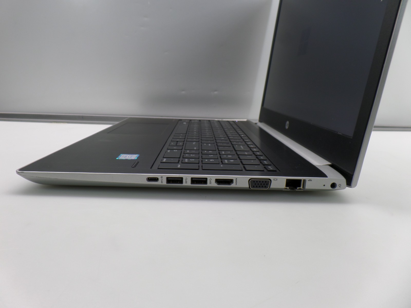 HP ProBook 450 G5 | 15.5″ | i5-8250U 1.60GHz | 8GB RAM 256GB SSD | WIN 11 PRO