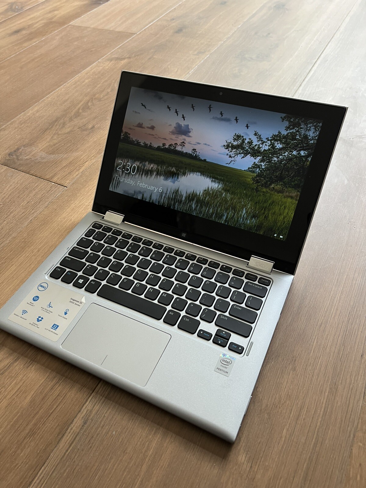 Dell Inspiron 11 3195 11.6″ (64GB, AMD A9, 2.60GHz, 4GB) Laptop – Gray