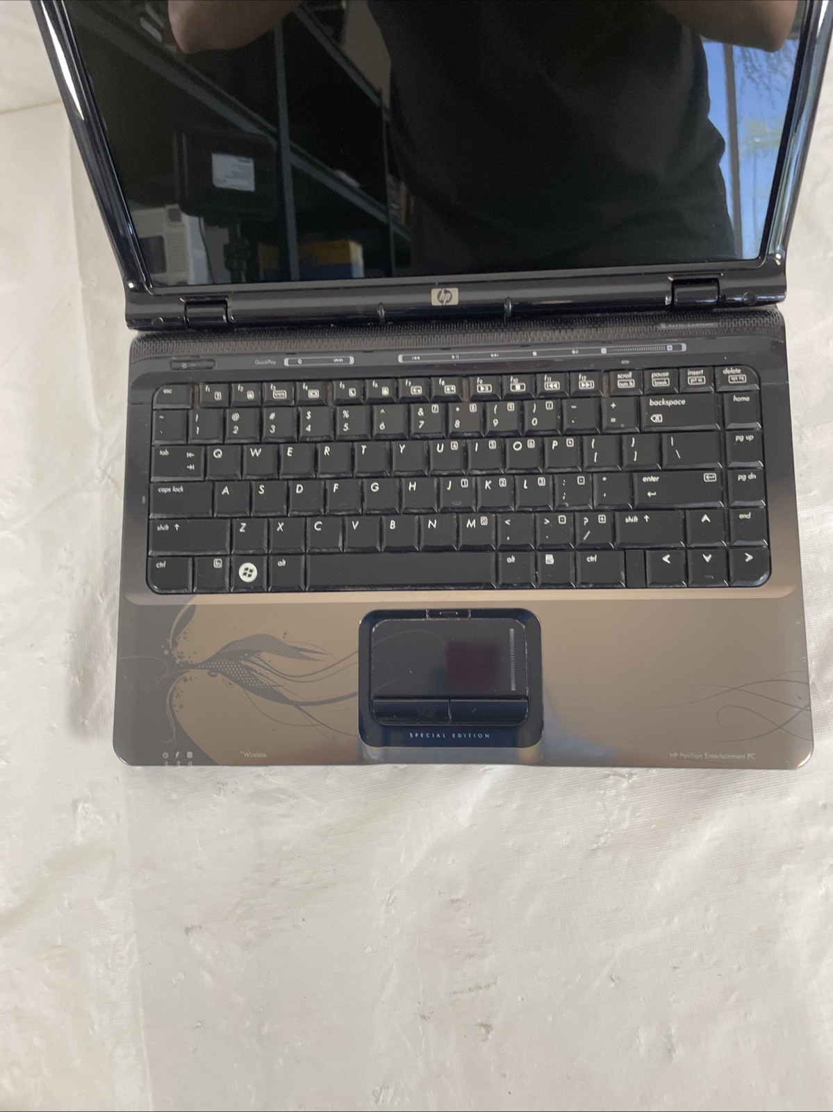 HP DV2500 Retro Laptop| Intel Core Duo 1.5GHz | 4GB RAM | No HDD