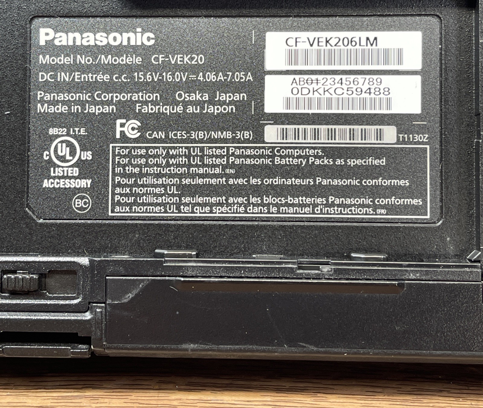 Panasonic Toughbook CF-20 Core i5-7Y57 3.30 GHz 16GB RAM 256GB SSD NO OS