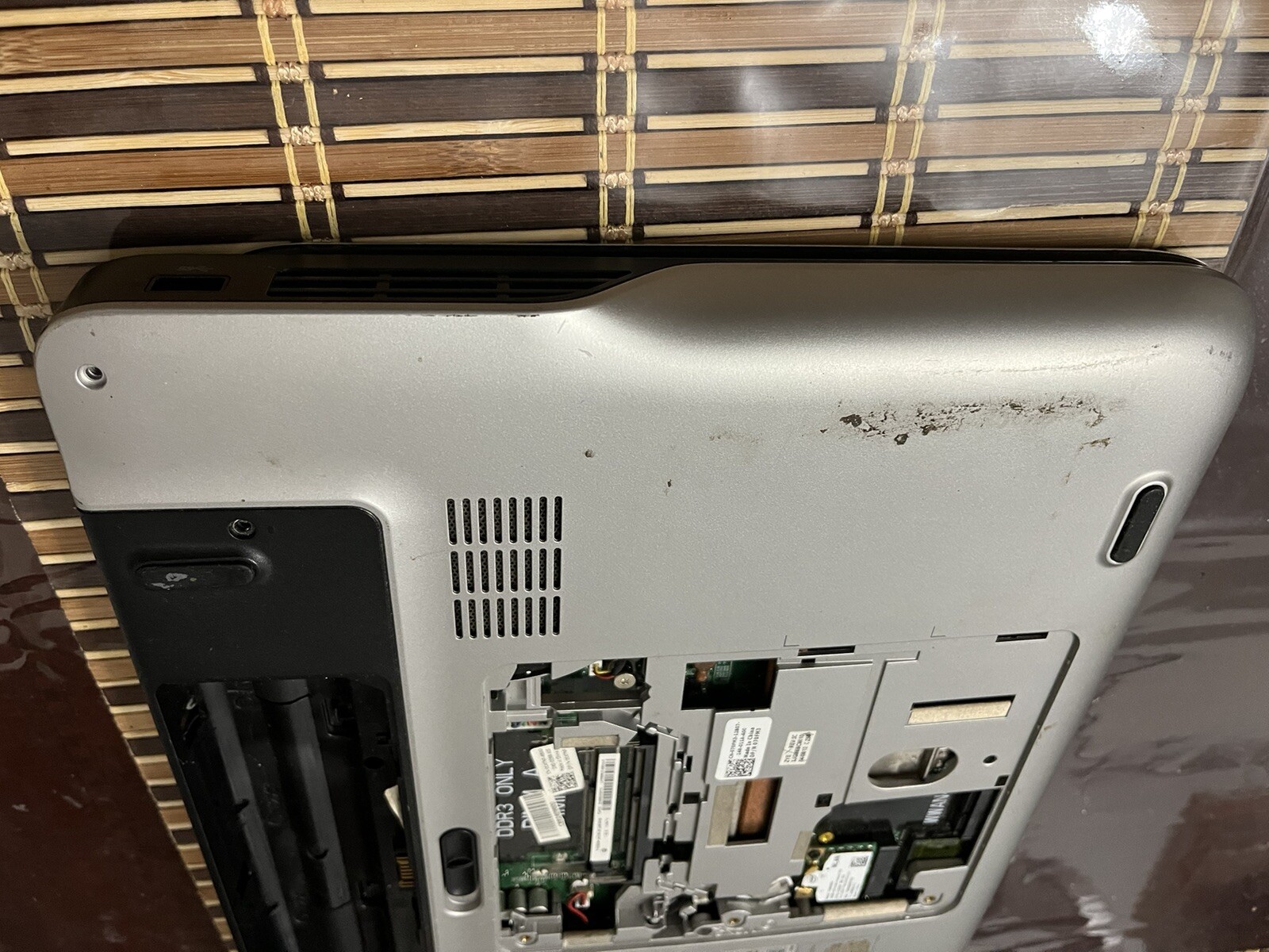 Dell XPS P11F003 P502x Core i5 Laptop Cracked Screen missing parts