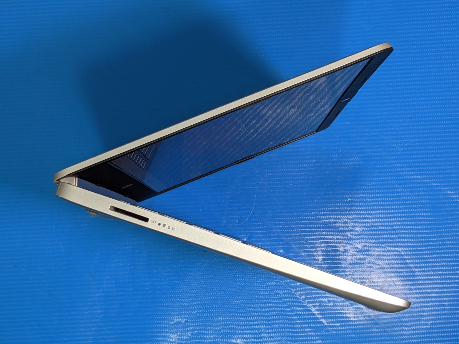 HP 14-dq6011dx 14″HD Intel N150 800MHz 16GB 128GB UFS Win11Home 95tt +Charger