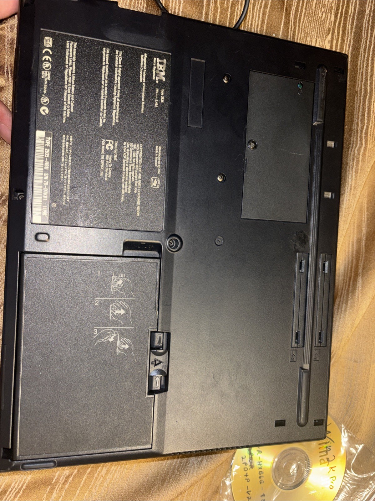 IBM ThinkPad 380Z Pentium II Floppy CD PCMCIA Cards, 96MB 2gig HD With Charger