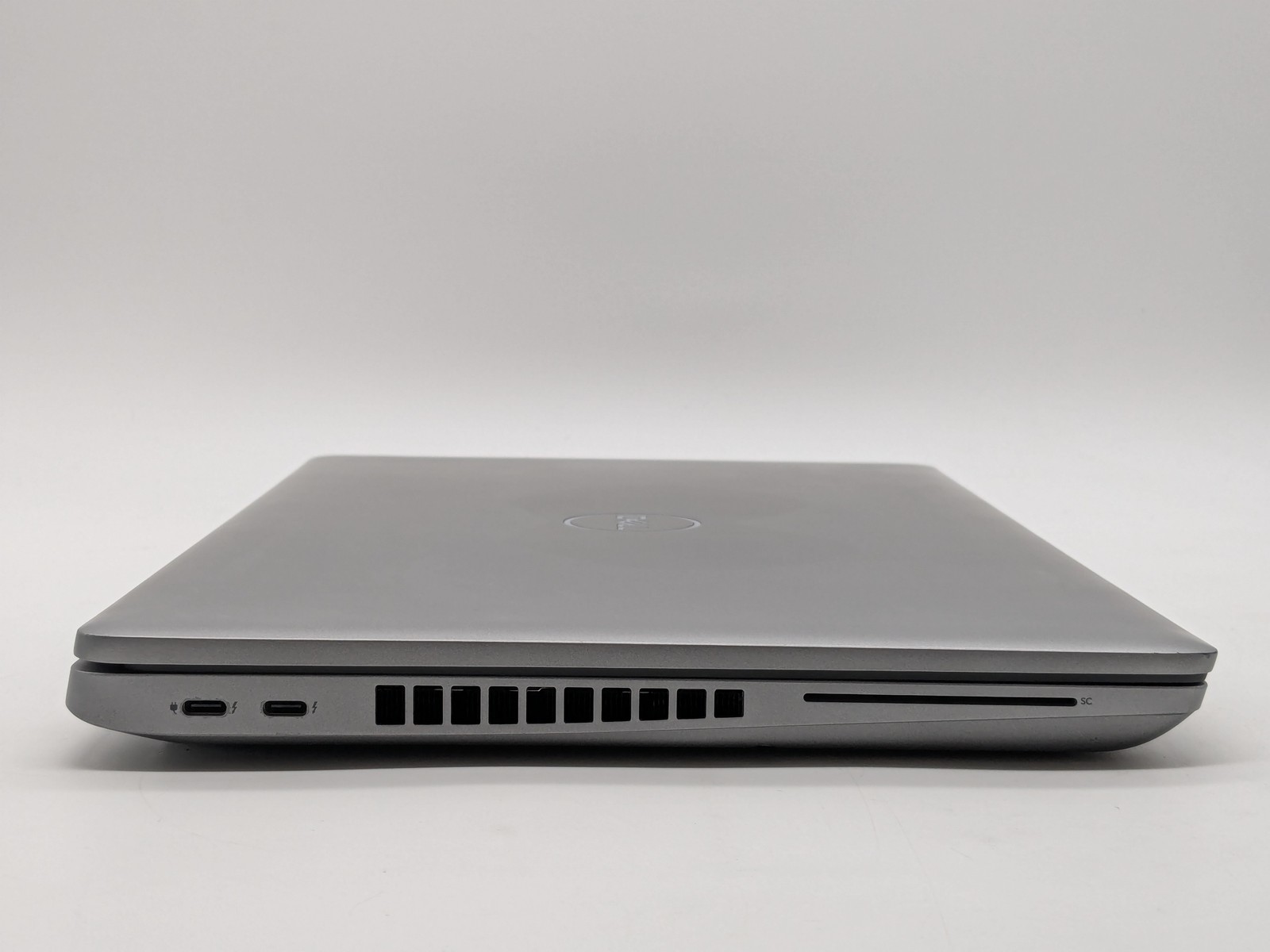 Dell Latitude 5531 15″ FHD I7-12800H 1TB SSD 16GB W11P GeForce MX550 Webcam