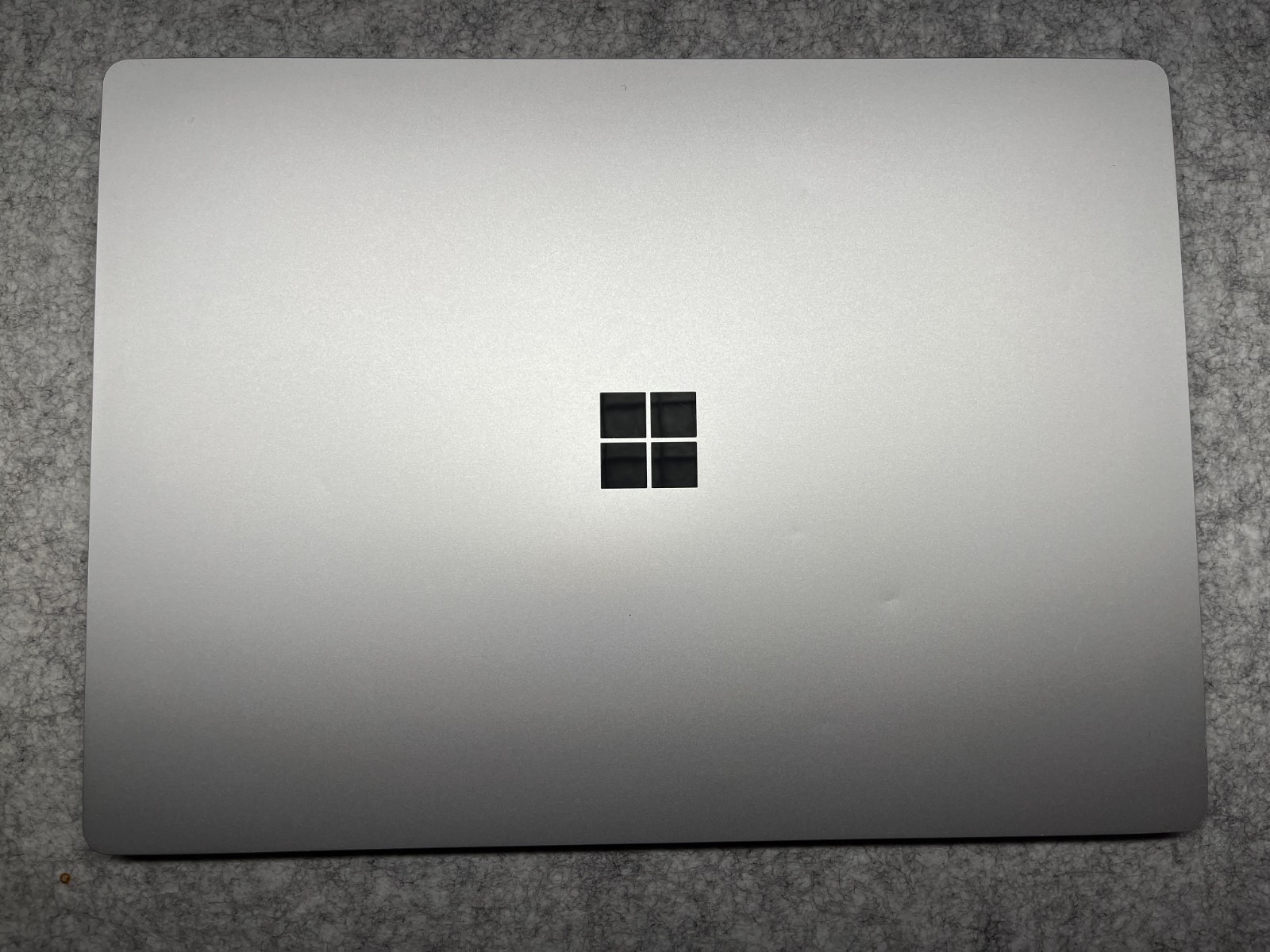 Microsoft Surface Laptop 4 15″ Intel i7-1185G7 16G 512GB SSD Windows 11 Home