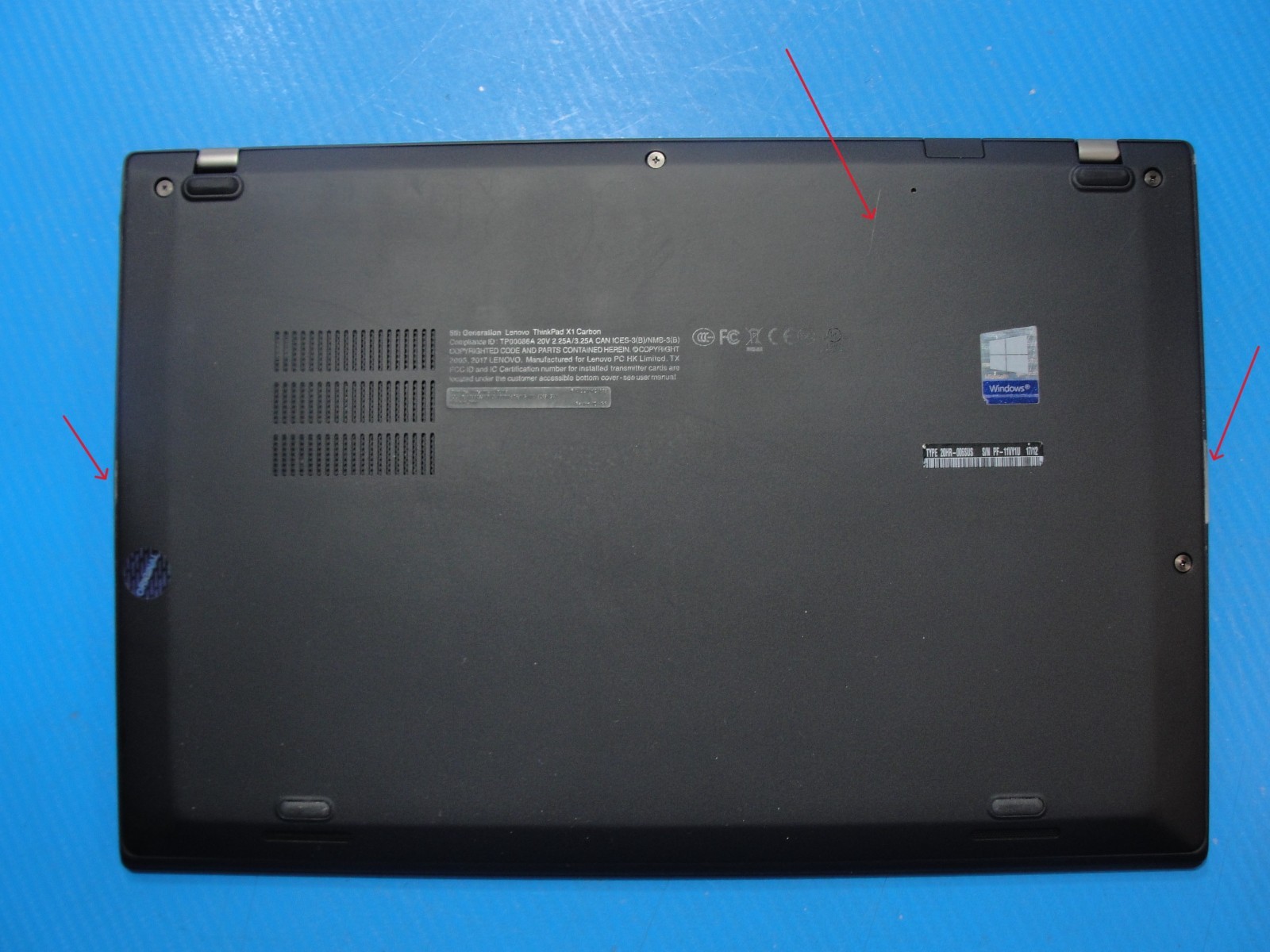 Lenovo ThinkPad X1 Carbon Gen 5 14″WQHD Core i7-7600U 2.8GHz 16GB RAM 1TB SSD+PA