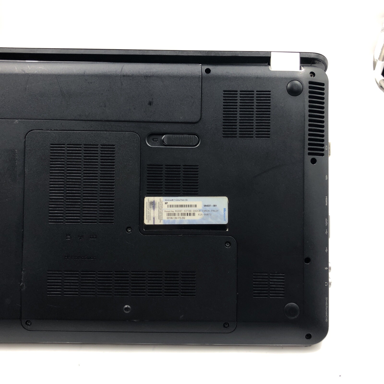 HP Pavilion DV6 Laptop i3-M350 2.27GHz 4GB RAM NO HDD/OS/Caddy Missing Screws