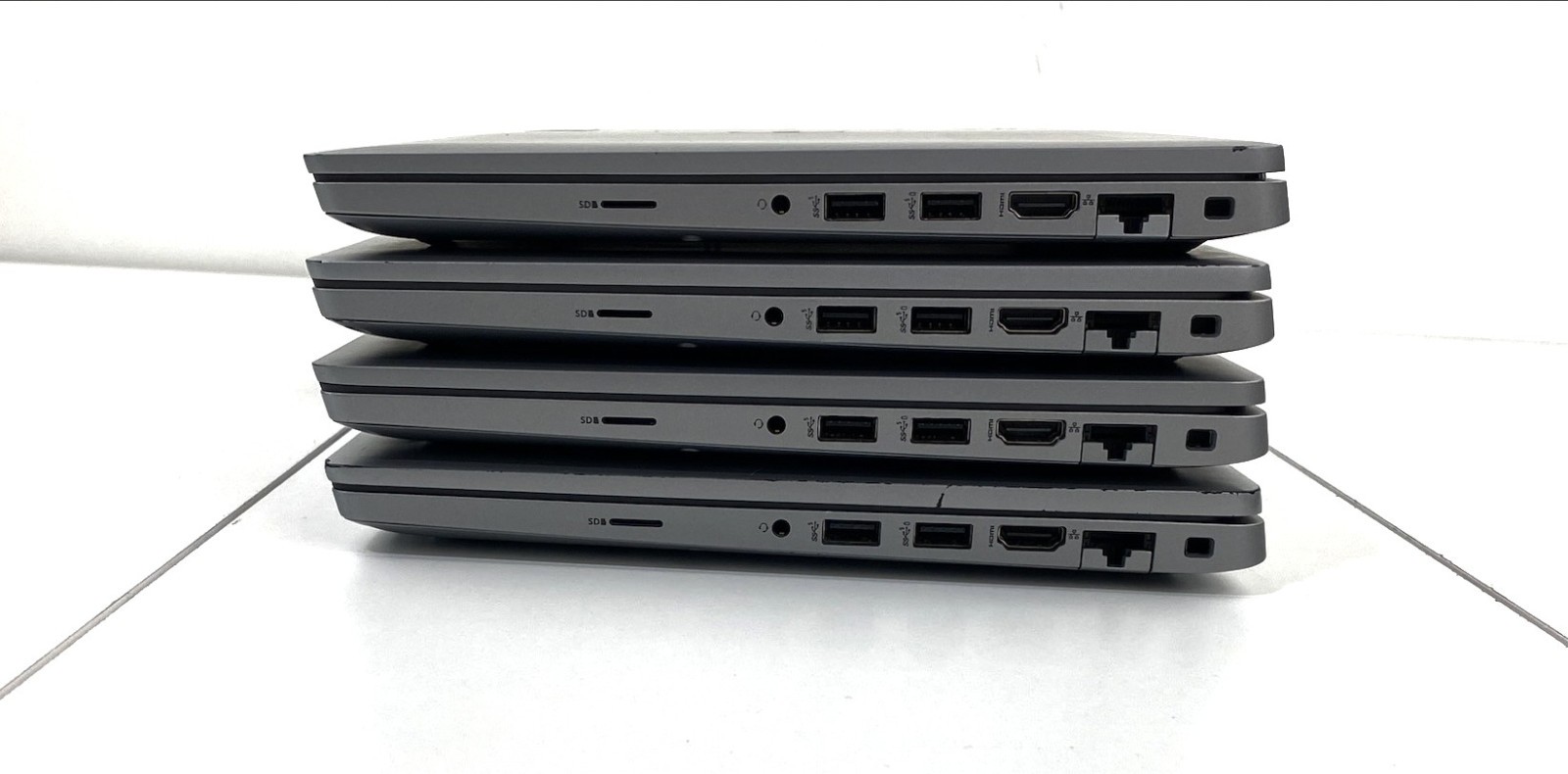Lot of 4 Dell Latitude 5430 Core i5 12th Gen 4.40GHz 1245U 16GB 250GB Grade-B.