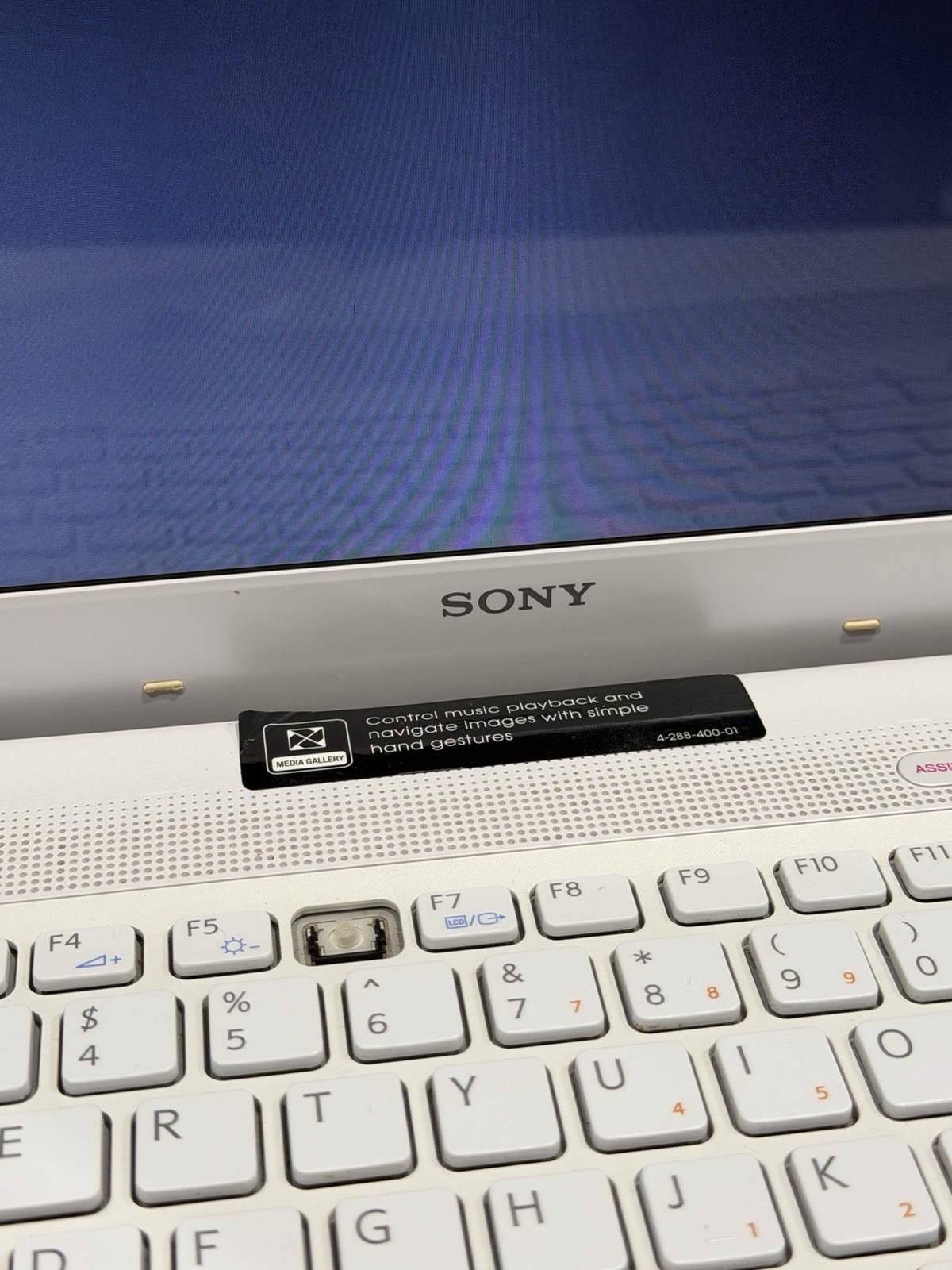 Sony VAIO VPCEG Laptop – Intel Core i3 – 300GB HDD – White – No Charger Included