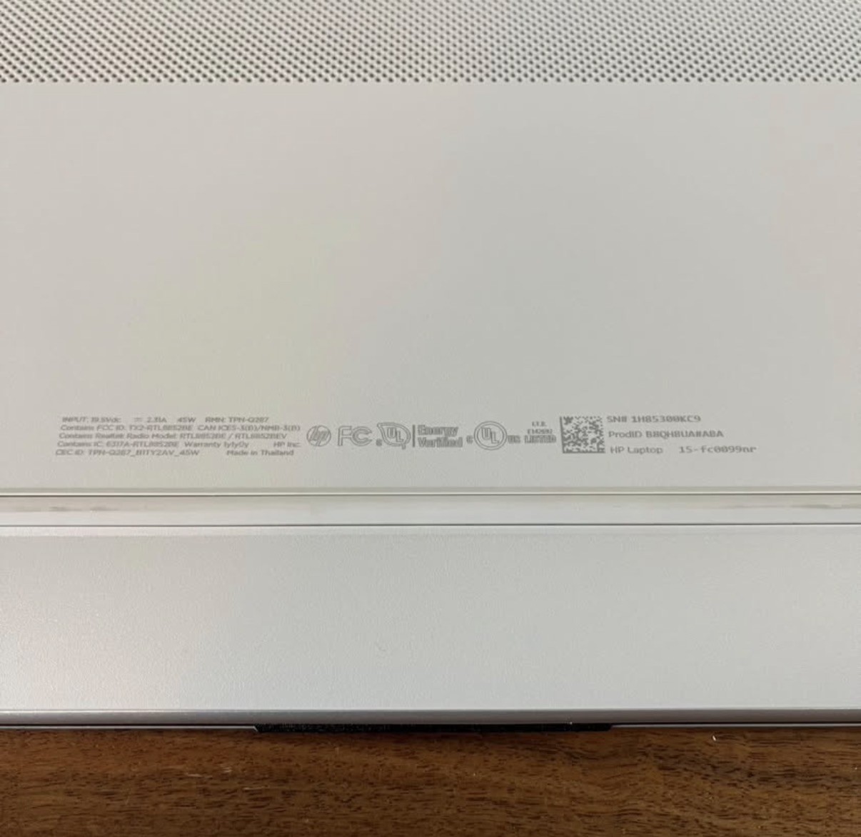 HP Laptop 15-FC0099NR 15.6″ Ryzen 3 7320U 4.1GHz 8GB RAM 128GB SSD – READ