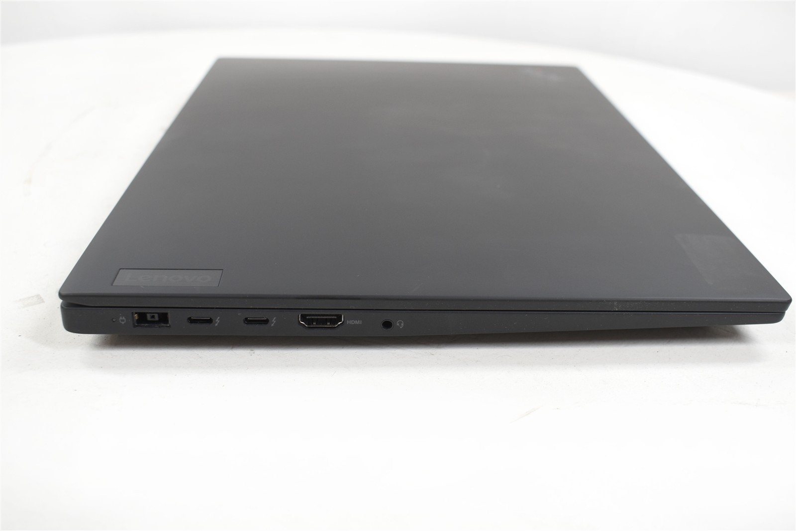 Lenovo Thinkpad P1 Gen 5 i7-12800H 64GB Ram 512GB M.2 SSD 16″ RTX A2000 W11 Pro