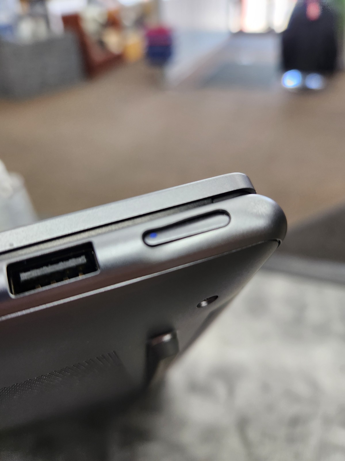 Lenovo Yoga Pro 9 16IMH9