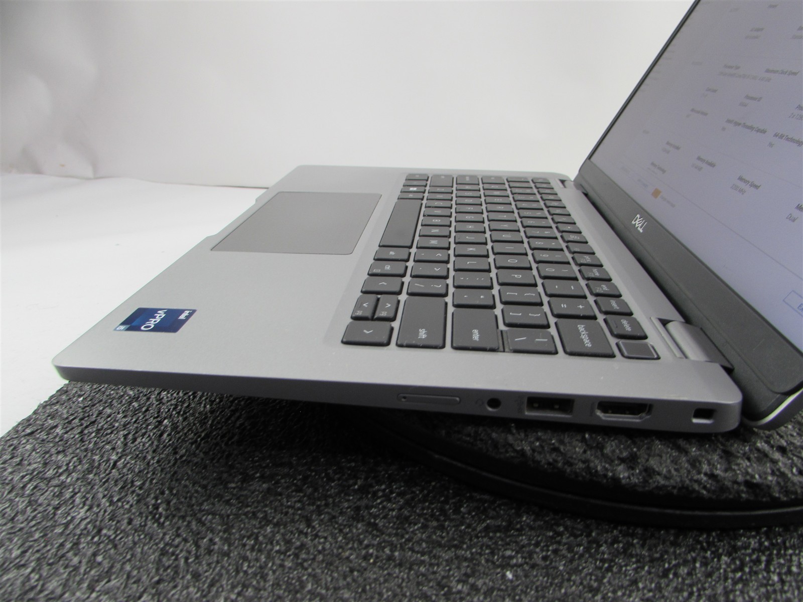 DELL LATITUDE 5330 FHD TOUCHSCREEN I5-1245U 10 CORE 512GB SSD 16GB RAM NO O.S