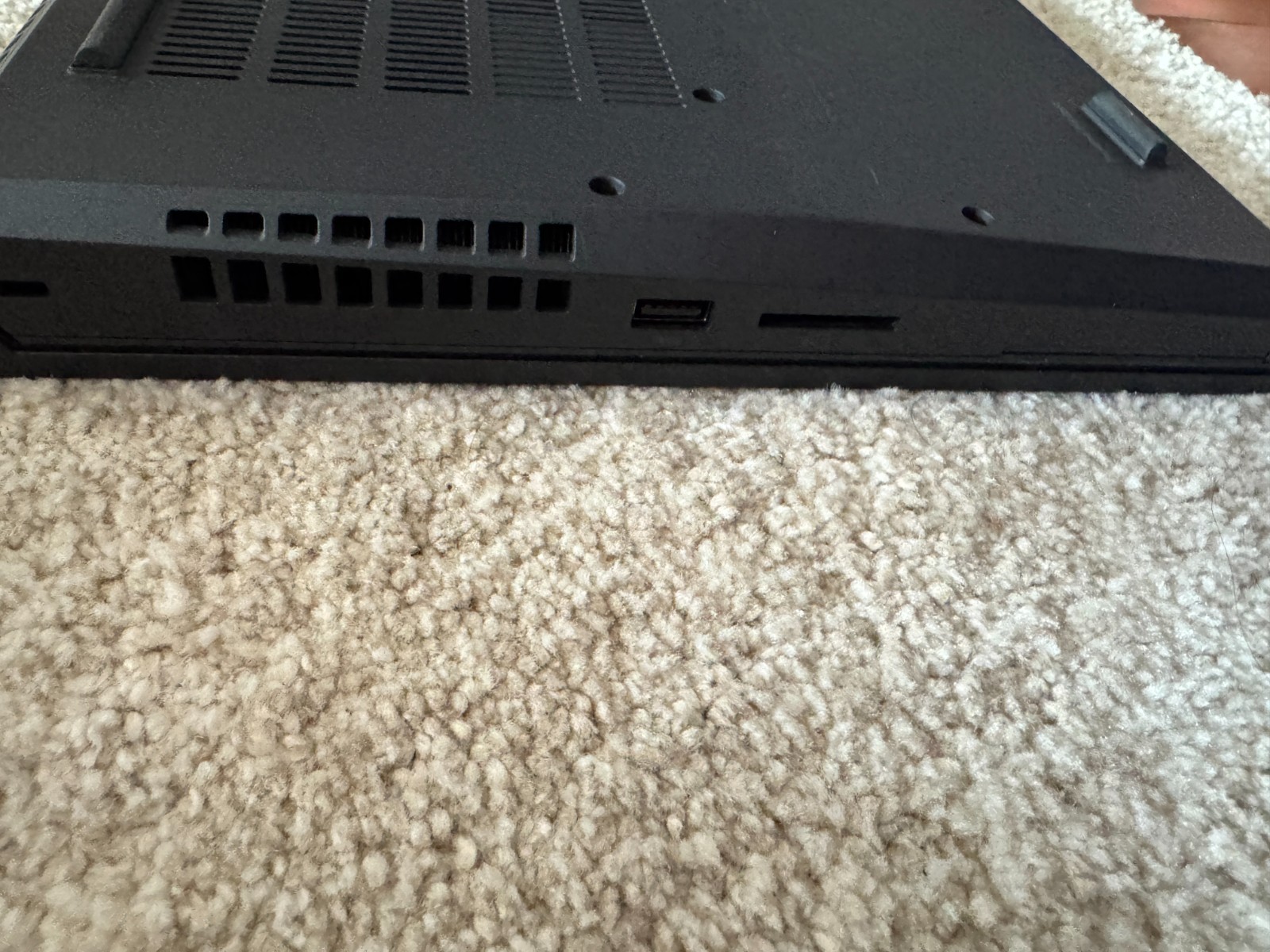 Lenovo ThinkPad P15 Gen 1 i7-10750H 32GB T1000 4K Touch 1.25TB W11 Pro w/Charger