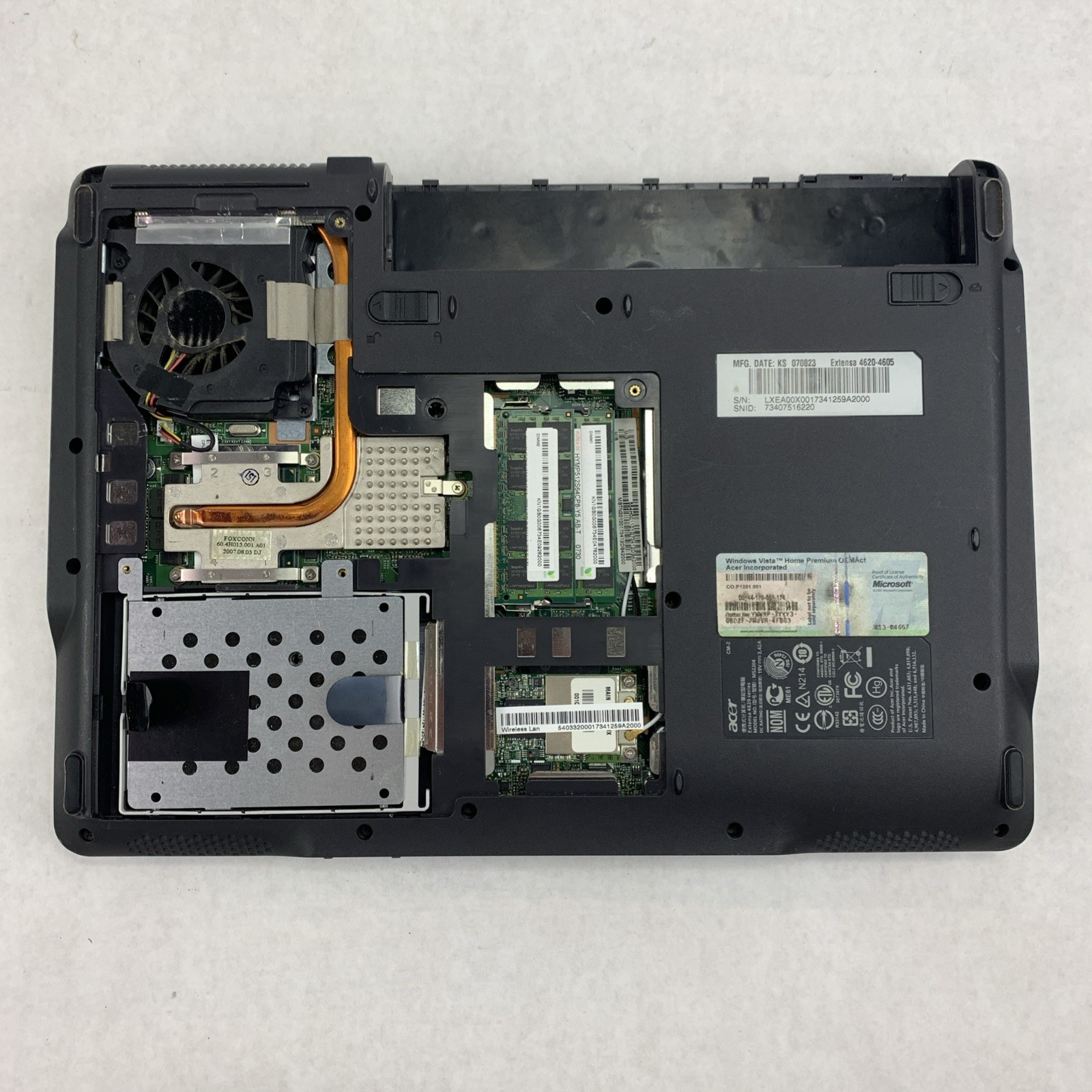 Acer Extensa 4620 Intel Pentium-T2310 1.46GHz 2GB RAM 14″ No Battery No HDD/OS