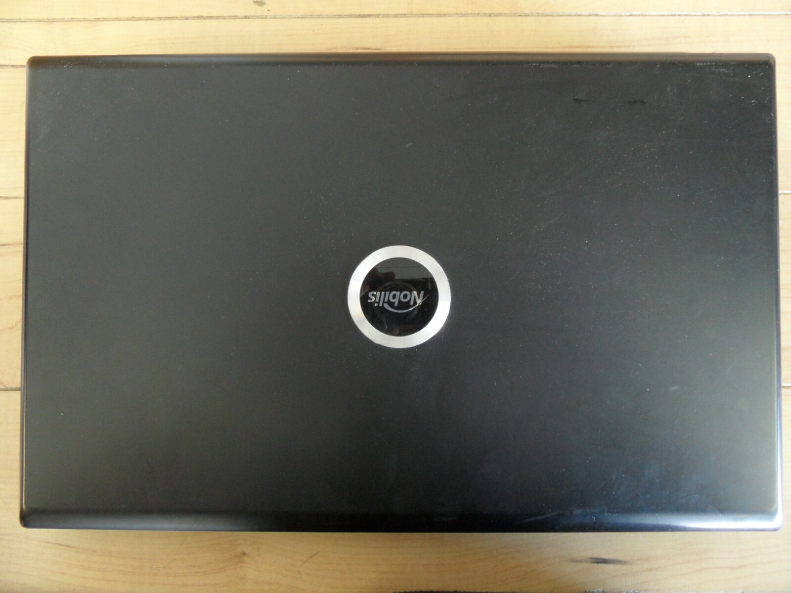 Nobilis N5028 Laptop 4 Parts Booted Windows Hard Drive Wiped *READ*