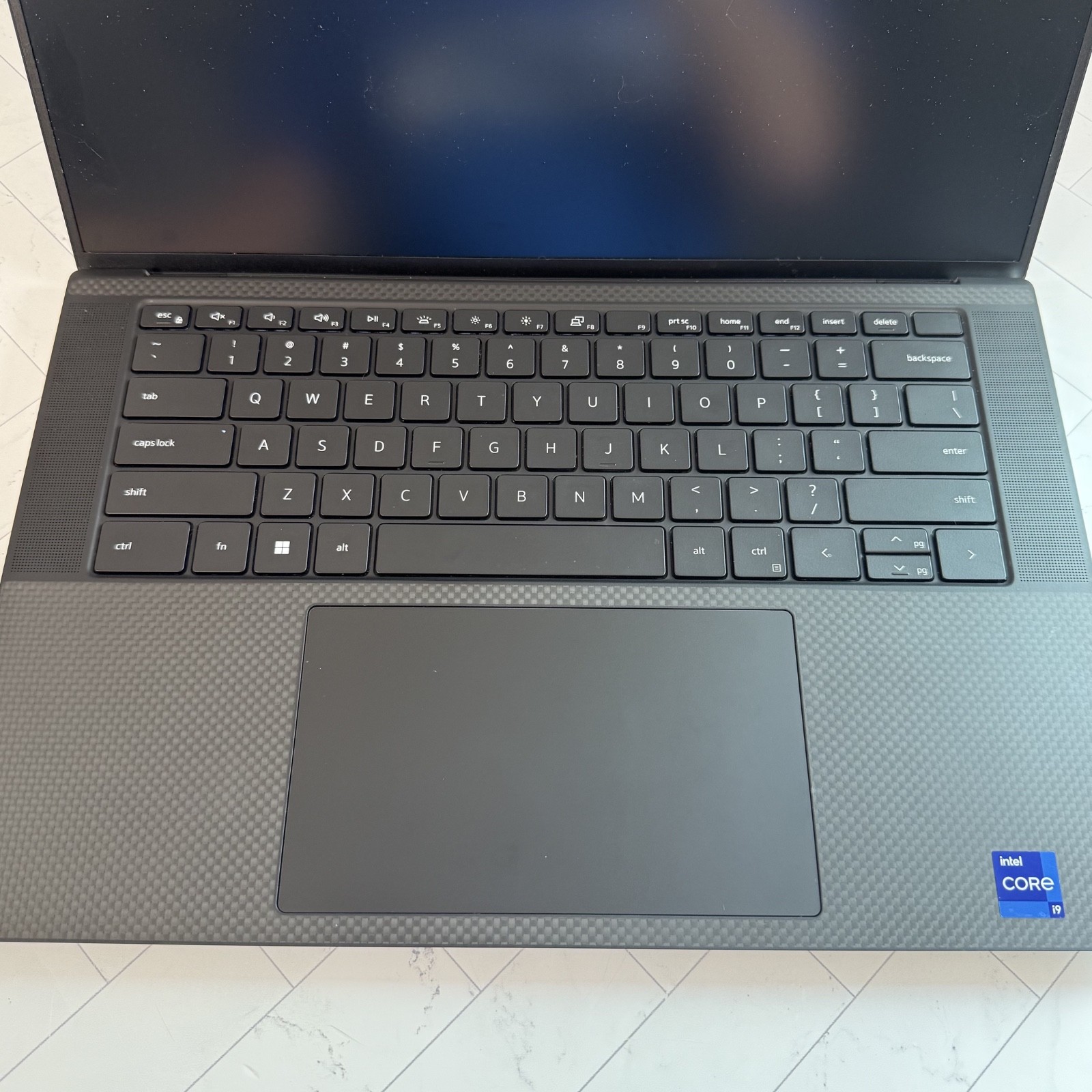 Dell XPS 15 9520 1TB SSD 32 GB i9 NVIDIA GeForce RTX 3050 Win 11 Pro #H304