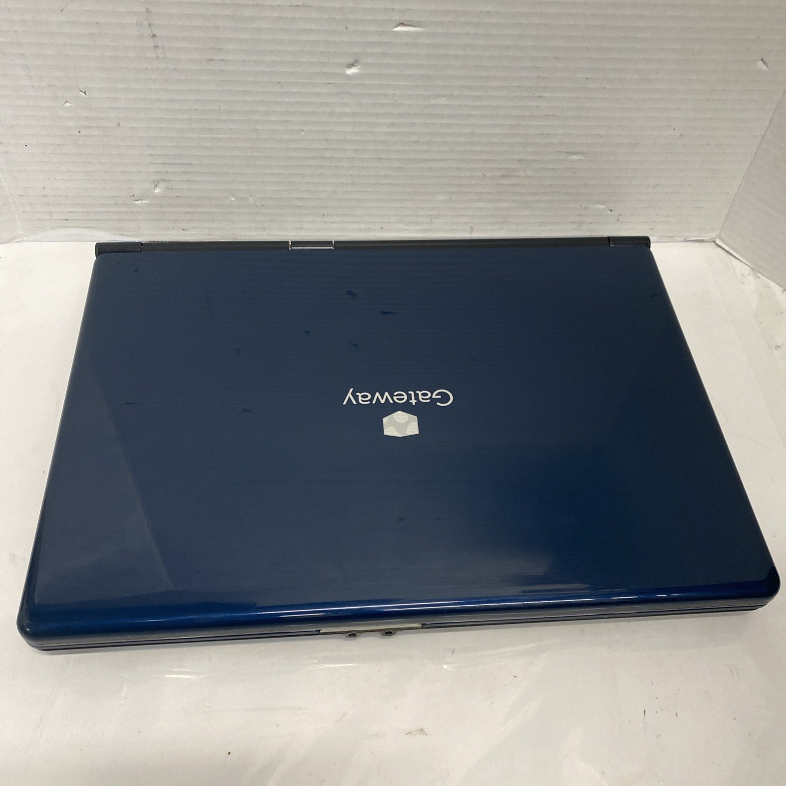 Gateway M Series SA1 AMDWindows Vista Laptop *read*