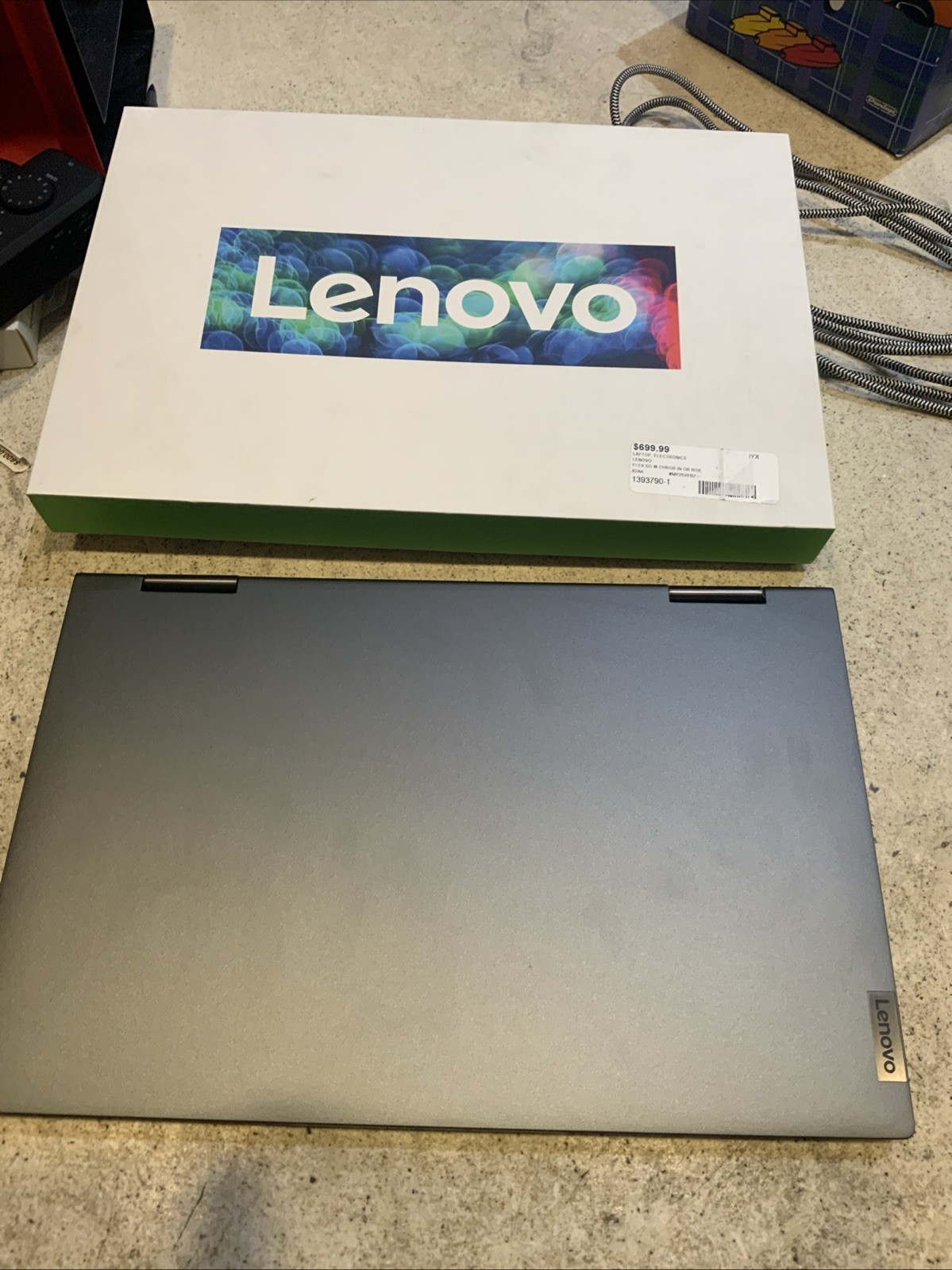 Lenovo Flex 5G 14″(256 GB UFS 8gb RAM) Laptop – Gray 14Q8CX05 Touchscreen 2 In 1