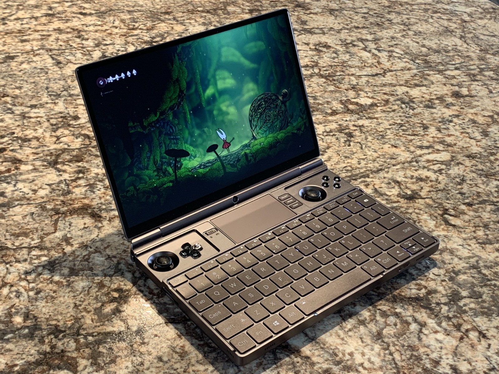 GPD Win Max 2 6800u 16gb/1tb