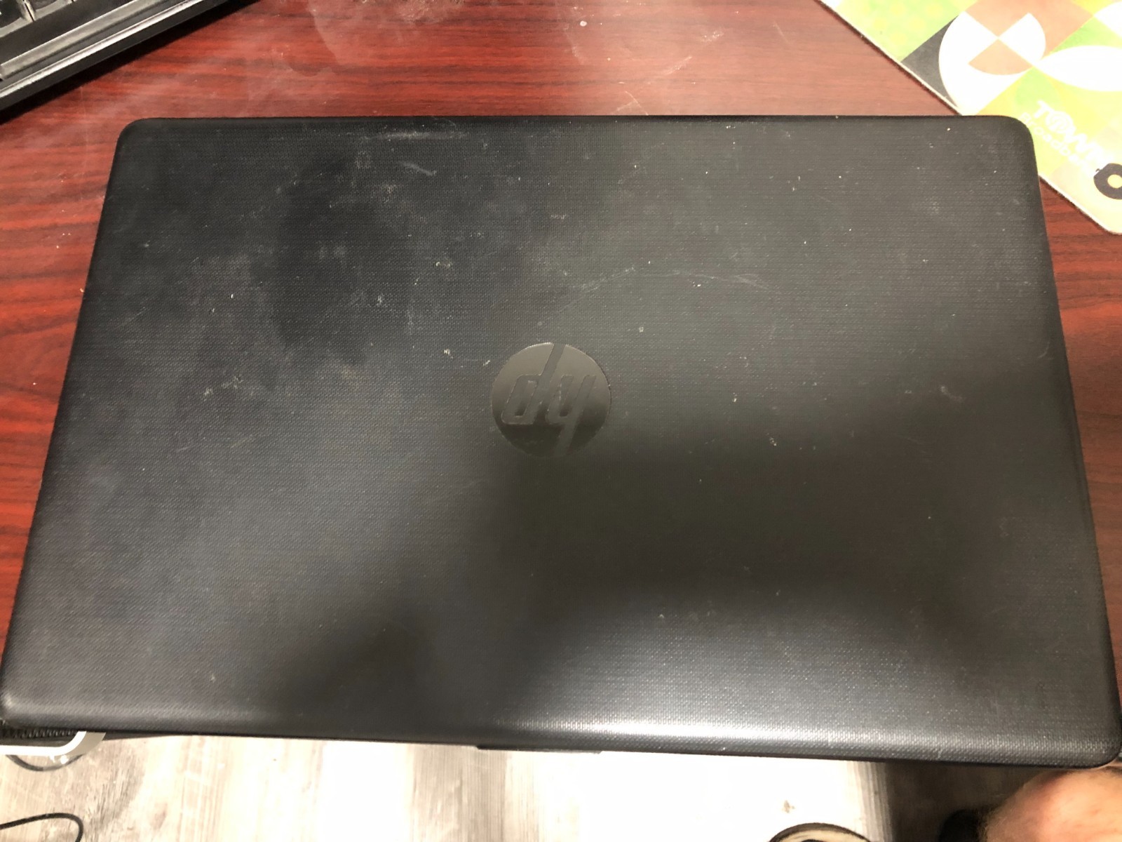 HP Laptop 15-db0004dx AMD Ryzen 3 2200U 2.50GHz No Ram 1TB HDD -Parts or Repair