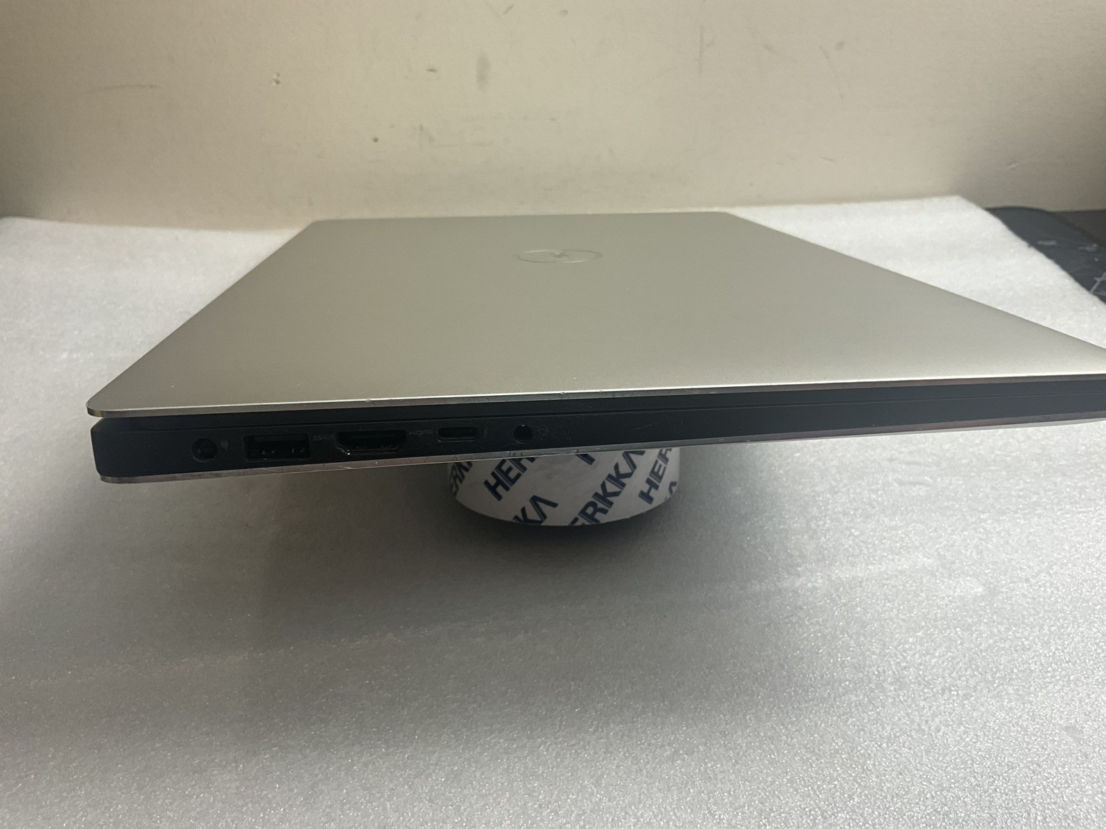 Dell XPS 15 9570 /TOUCH /i7-8750H CPU/16GB RAM/512GB SSD/GTX 1050TI/W11Home