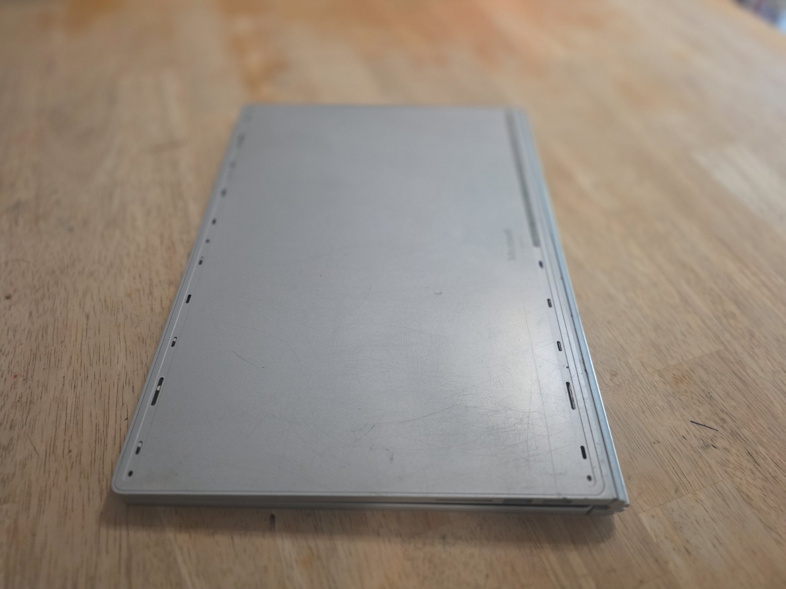 Microsoft Surface Book 13.5″ i7-6600 16GB 512GB GTX 965M Performance Base – READ
