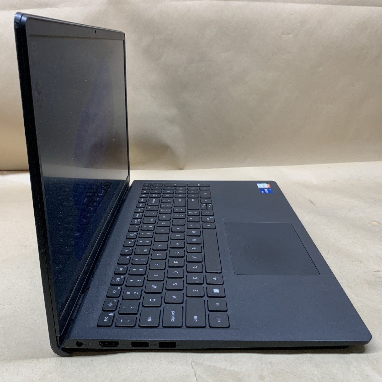 Dell Inspiron 15 3511 i5-1135G7@2.4GHz, 12GB RAM, 500GB SSD, W11P