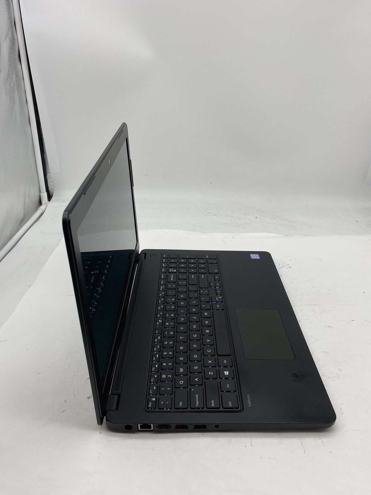 Dell Latitude 3580 Laptop Intel Core i3 6006U 2GHz 4GB RAM 128GB SSD W10P