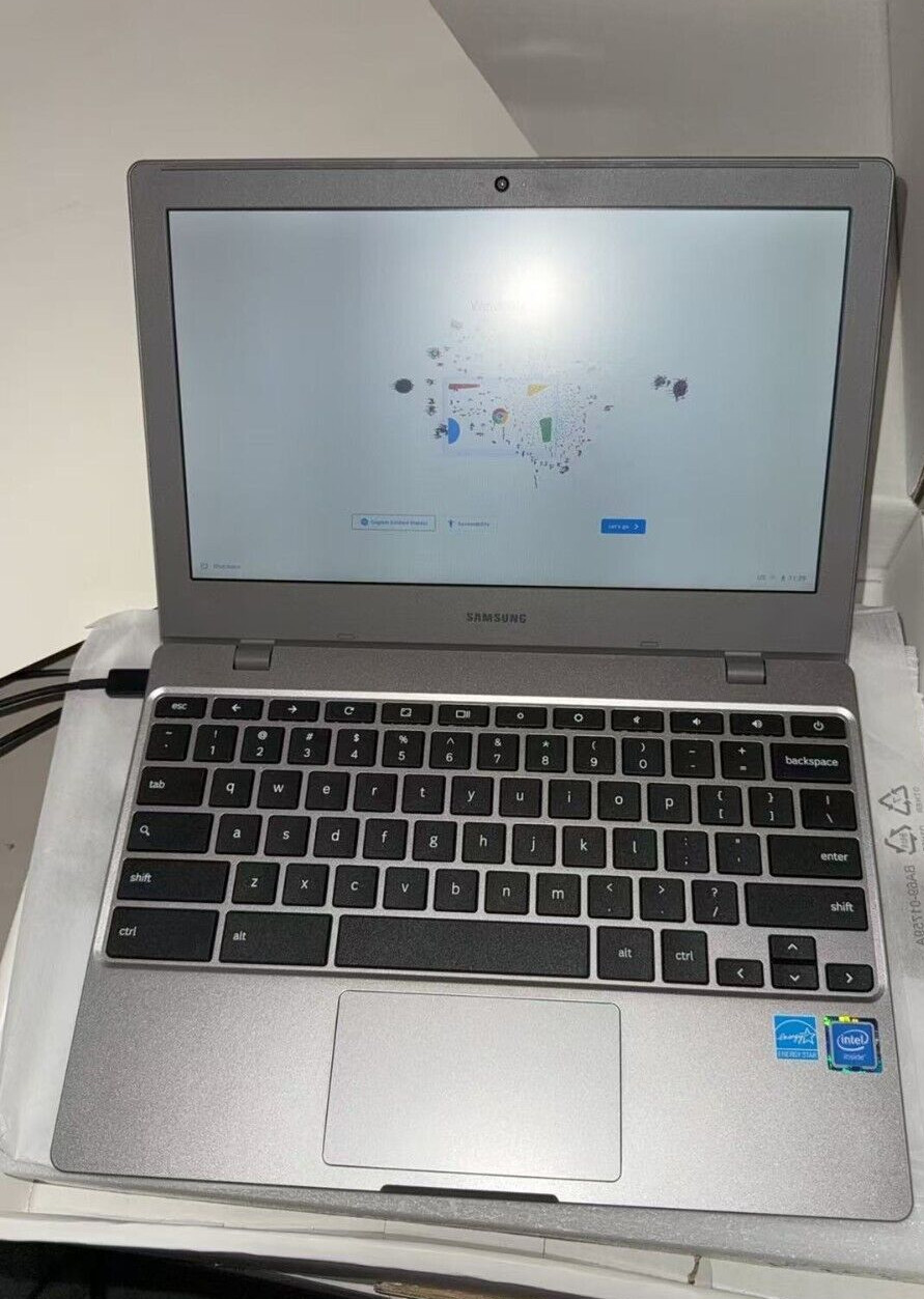 Samsung XE310XBA-K02US 11.6″ HD Celeron N4000 1.1GHz Intel UHD Graphics 600 4GB