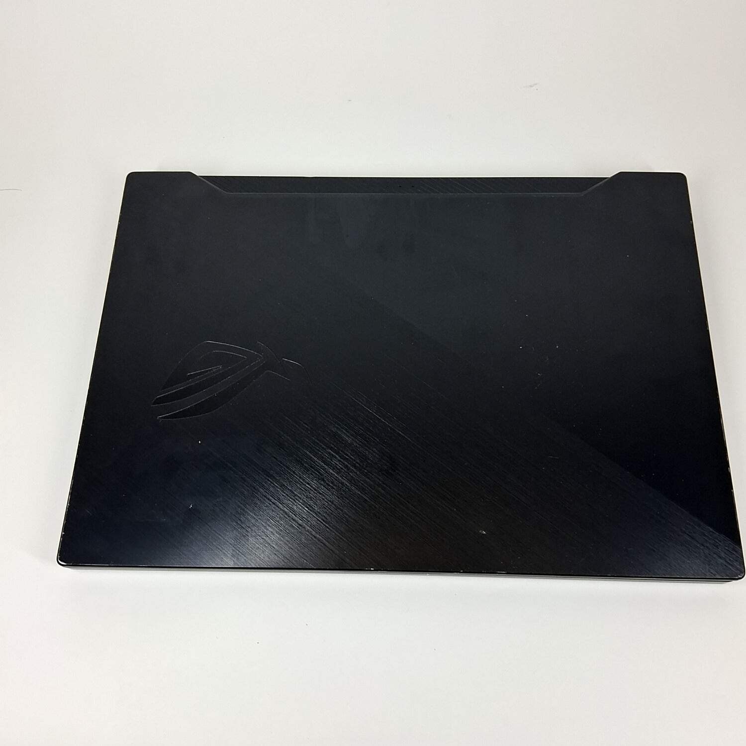 Broken Asus ROG Zephyrus G15 Ryzen 7 3750H 2.3GHz NVidia GeForce GTX 1660 Ti 16G