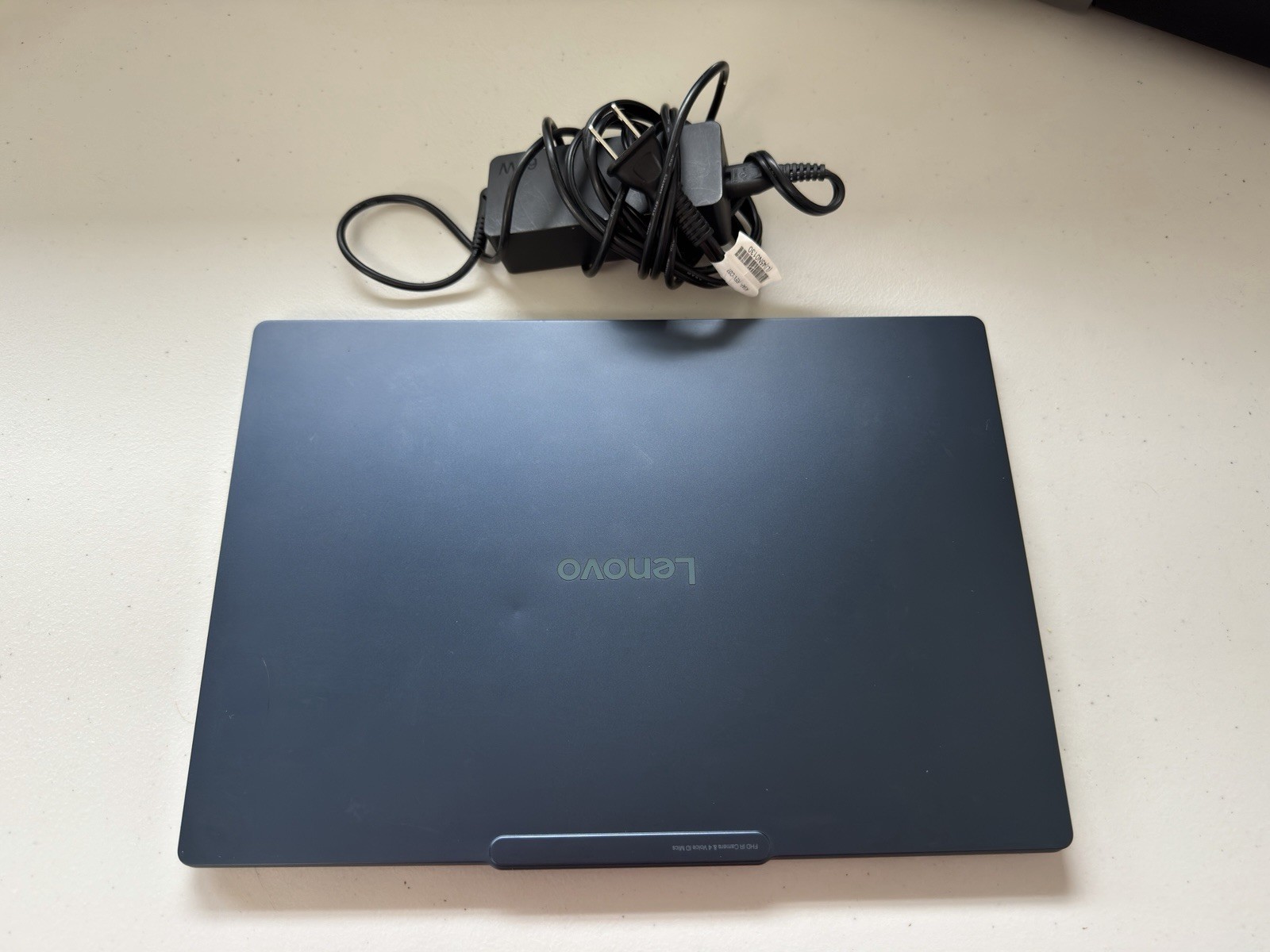 Lenovo Yoga Slim 7x Copilot+ 14.5″ 3K OLED Touch Snapdragon X Elite 16GB 512GB