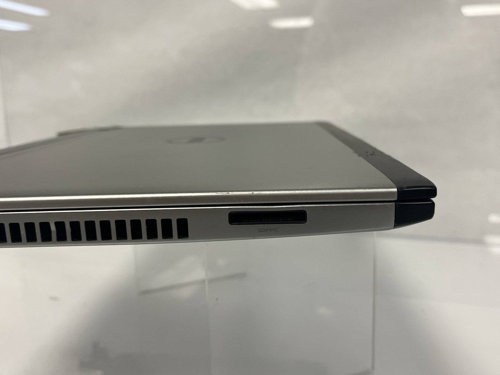 Dell Latitude 3300 13.3″ Intel Core i3-2375M CPU @ 1.50Ghz 4GB Ram 64GB SSD