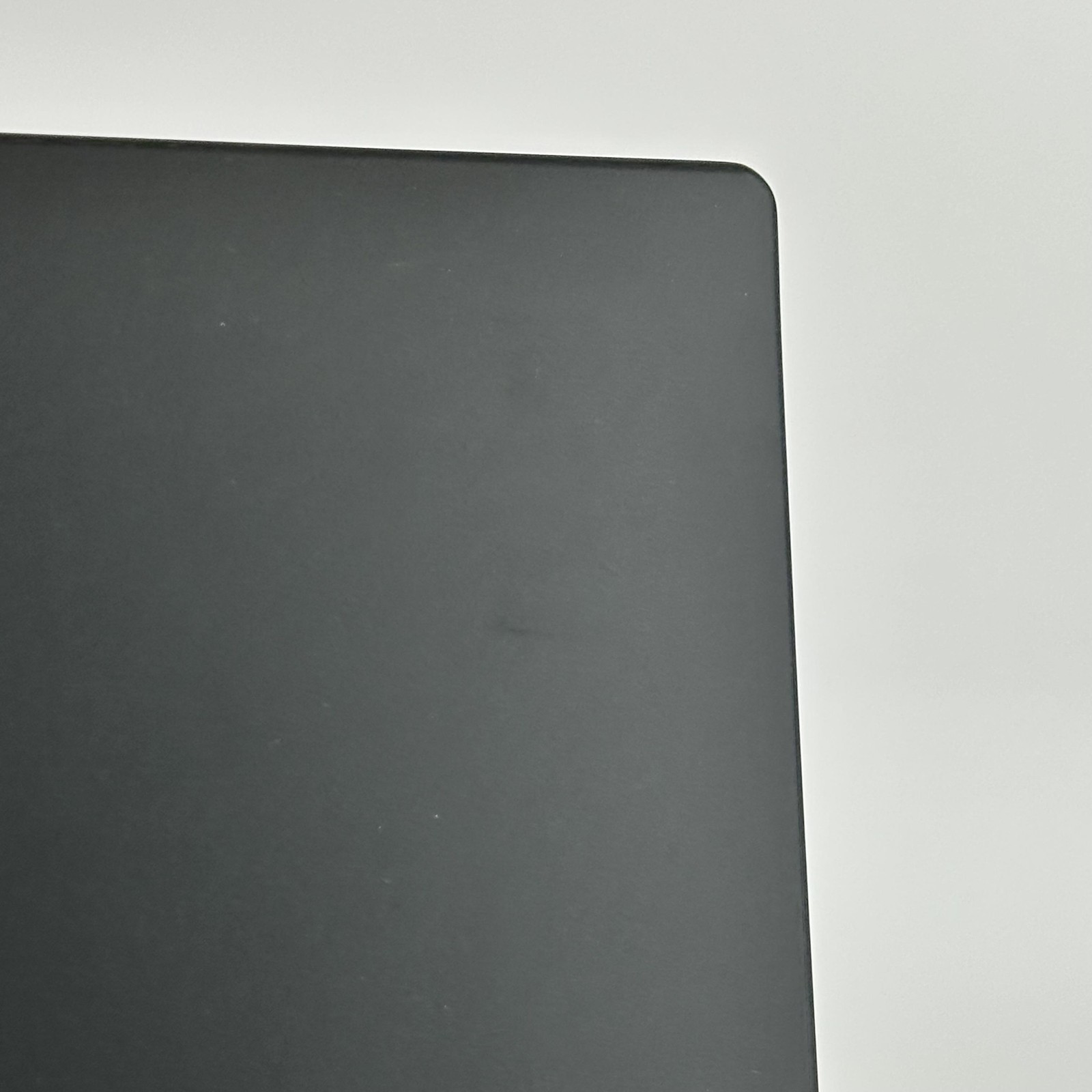 Lenovo ThinkPad T16 Gen 2 FHD+ TOUCH 3.3 GHz Ryzen 7 PRO 7840U 16GB 512GB SSD