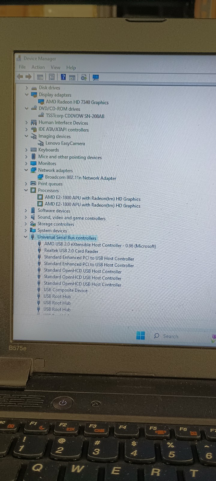 ThinkPad B575e w/charger.AMD E2-1800.Radeon.8GB.160GB HDD.Optical.W11
