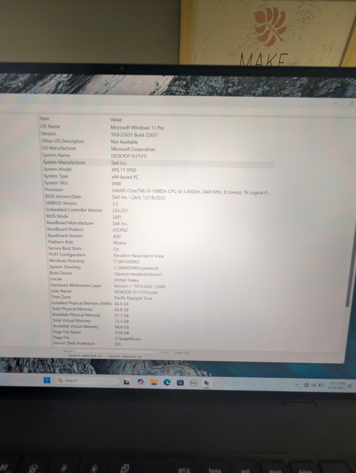 Laptop Dell XPS 17 9700 (Core i9 Processor, 64 GB Memory, 8 Cores, 1 TB Storage)