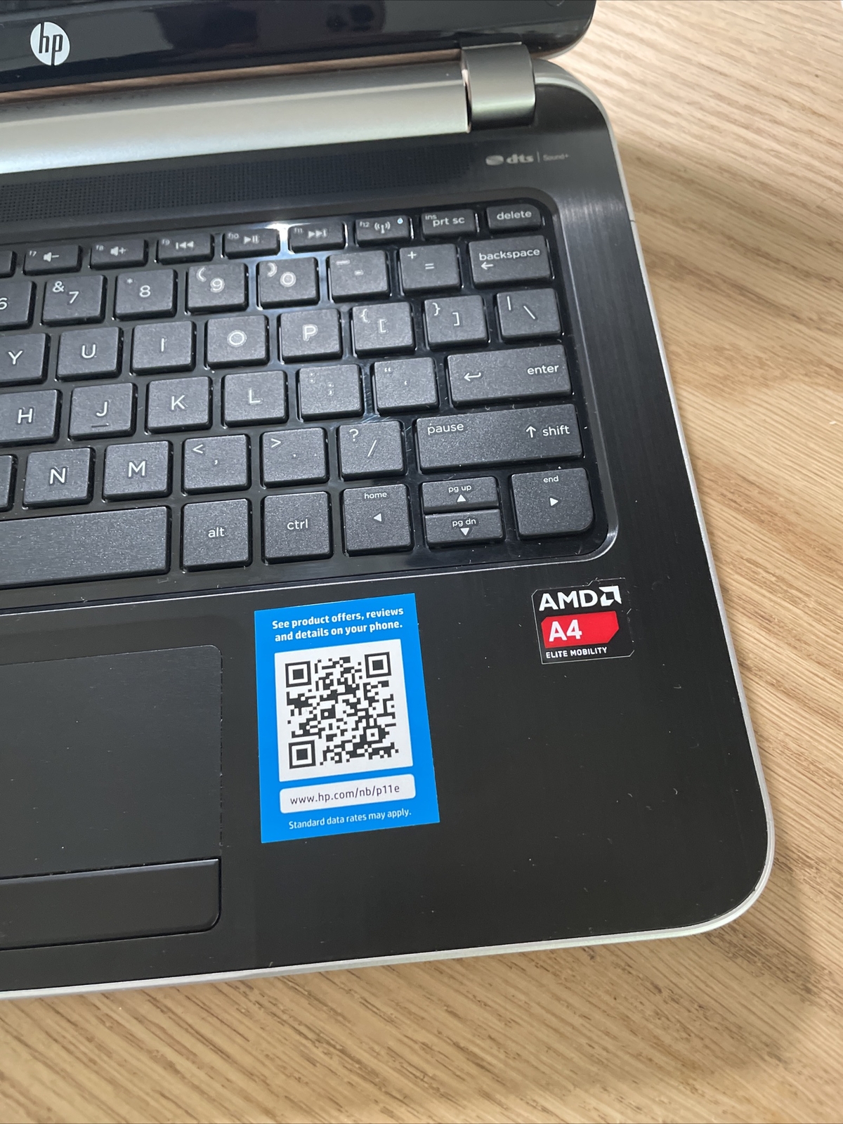 HP Pavilion TS AMD A4-1250 APU @1.0 GHz, 4 GB RAM, 500GB HDD, Touch, WIN 8.1