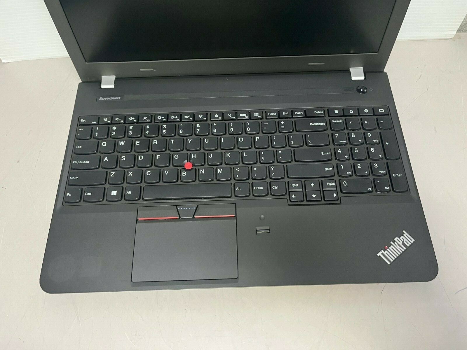 Lenovo ThinkPad E560 15.6″ i3-6100U 2.3GHz 8GB/500GB Webcam Laptop [NO AC/OS]